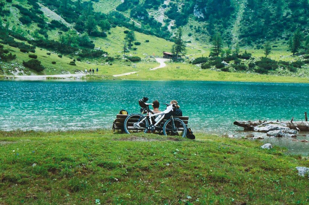 Hotel Hochland ロイタシュ エクステリア 写真